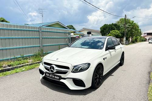 Old 2018 Mercedes Benz E-Class Saloon E200 2.0